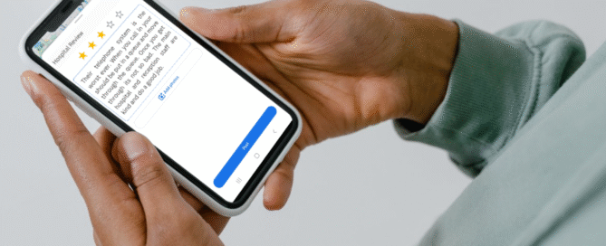 Image of patient leaving a Google review.